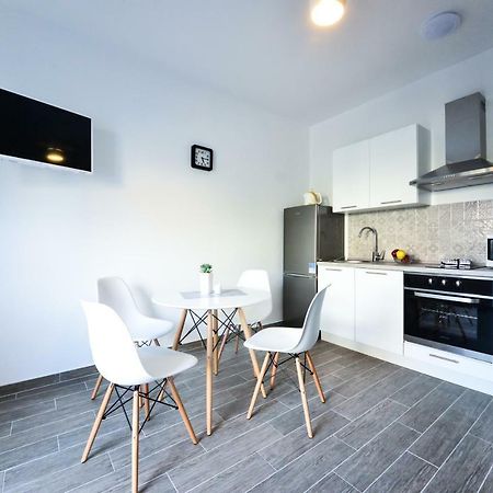 Apartmani Ab Zadar Eksteriør billede